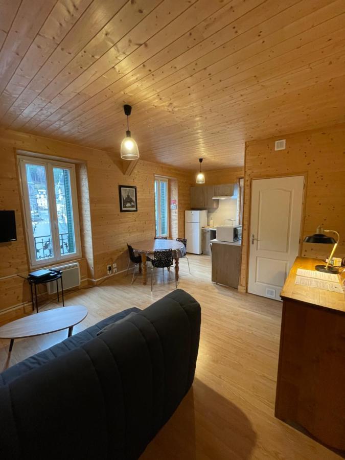 Appt Lumineux Centre Ville Du Mont Dore Vue Sancy ภายนอก รูปภาพ